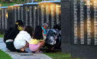 地上戦から77年、沖縄「慰霊の日」  世界で続く戦火の収束を祈る