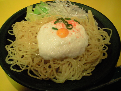 とんがらし　(不動前)　山かけつけめん
