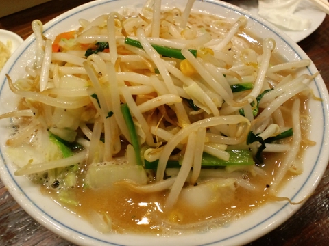 トナリ (丸の内)　タンつけ