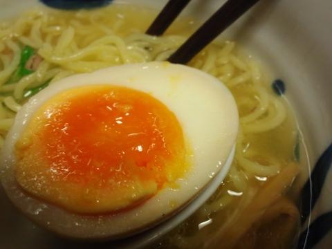 与ろゐ屋 (浅草) 柚子切り塩らーめん