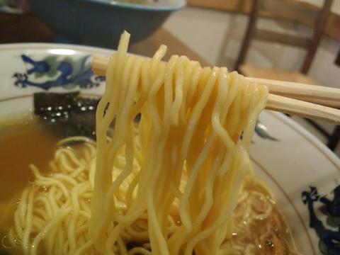 松波ラーメン屋 (松陰神社前)　支那そば