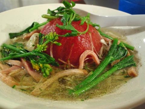 金町製麺 (金町)　冷やし蕃茄らーめん