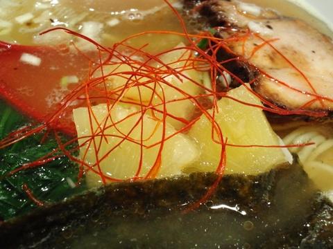 パパパパパイン (西荻窪) パイナップル塩ラーメン