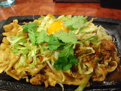 ら~めん晴 (大森) 汁なし鉄板担々麺