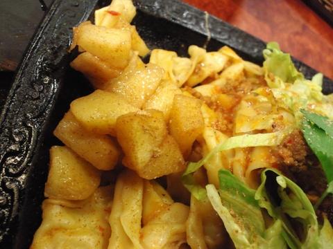 ら~めん晴 (大森) 汁なし鉄板担々麺