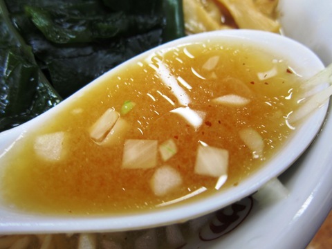 老郷 本店 (平塚)　湯麺・餃子・みそ麺