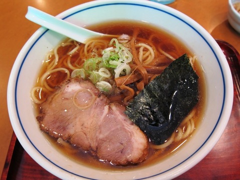 好日 (東中野) らあめん