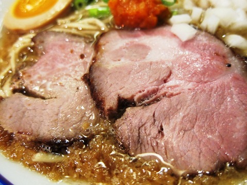 背脂煮干そば 晴 (大森) 背脂煮干そば