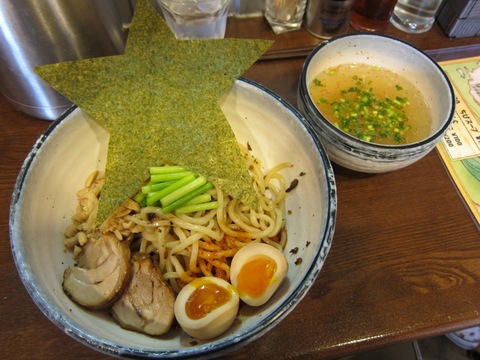 麺場 ながれぼし (京急蒲田)　担担キノコの冷やヒヤ和えつけ