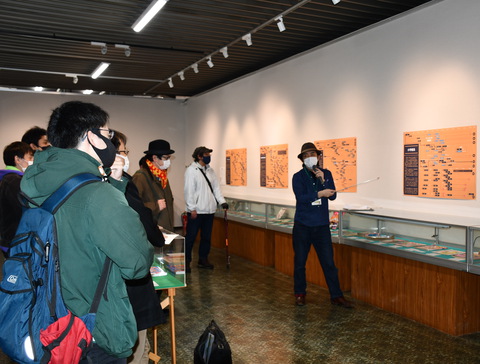 市立小樽文学館でゲーム関連本の企画展を開催中　会場に同人誌や攻略本が大集合　会期は４月24日まで
