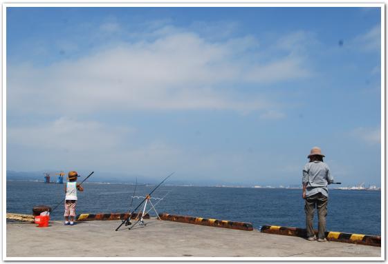 函館港「万代埠頭」で魚釣りをしてみた