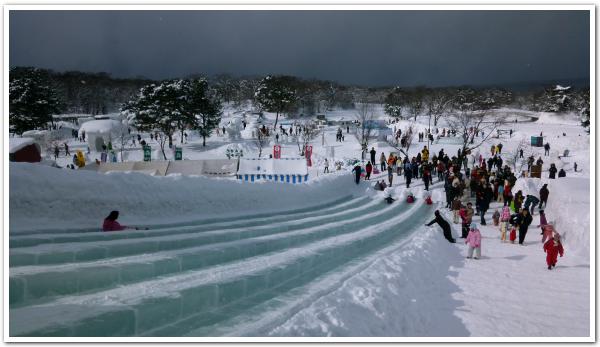 大沼函館「雪と氷の祭典」で視線を一人じめ？した白く輝く駒ヶ岳