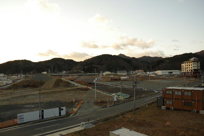 出羽神社の近くからたろう観光ホテル方面を望む 田老散歩(12/14/2017)