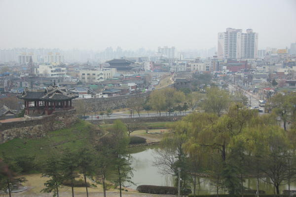 水原(スウォン)・華城(ファソン)