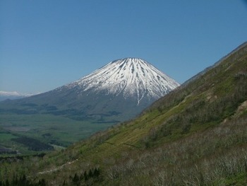 尻別岳(1107.4m)