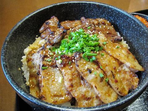 マルハのカルビ丼