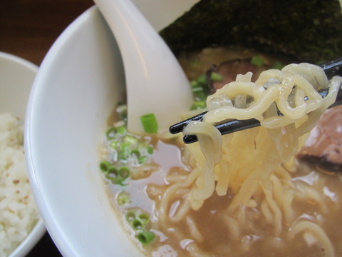 豚骨 SUPER STAR