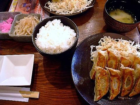 餃子餃々 札幌時計台店