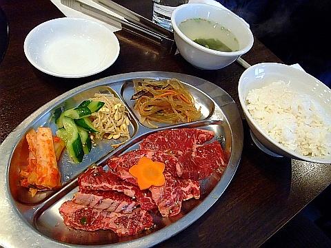 焼肉 金剛山《ランチラーメン》