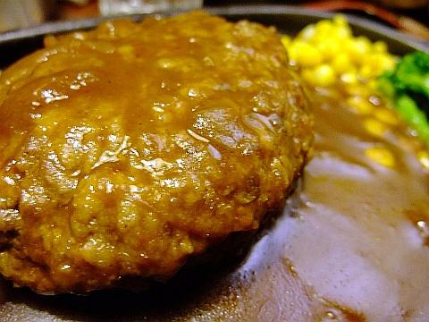 えこひいき 大同生命ビル店《ランチ:ザンギラーメン》