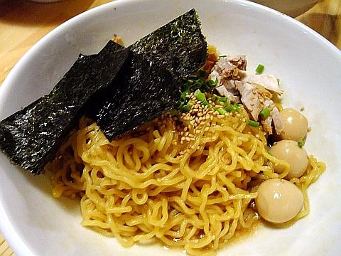 油そば屋 米風亭-べいふうてい-