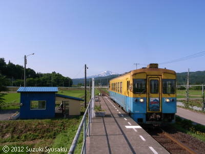 【秋田・福井】七夕列車、二題
