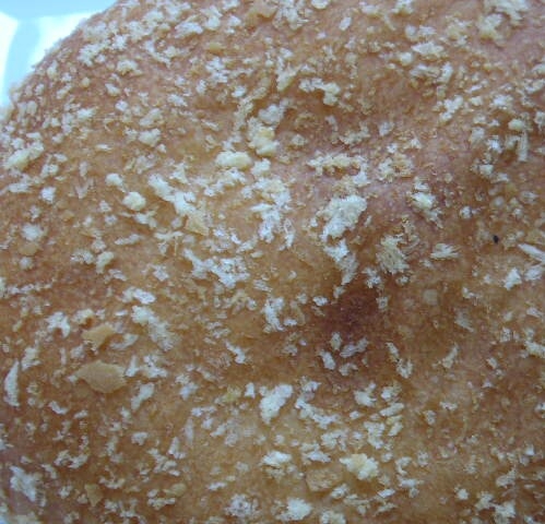 街中の愛すべきベーカリー/手づくりのパン「コルバ」の堅実